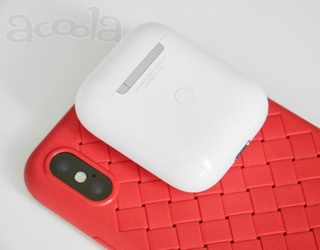 AirPods второго поколения