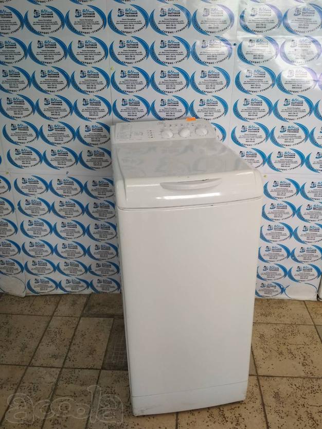 С вертикальной загрузкой машинка Indesit witl867. Гарантия 3 месяца